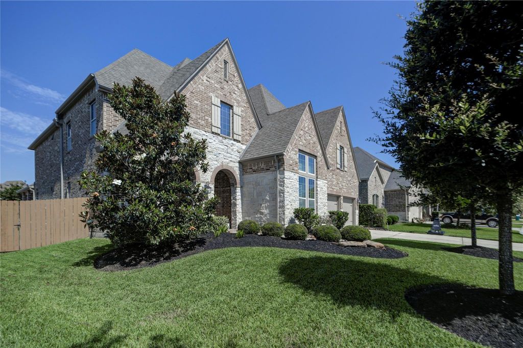 28287 Calaveras Lake Drive, Spring, TX 77386
