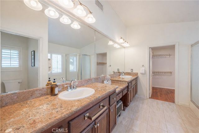 28692 Placerview, Saugus, CA 91390