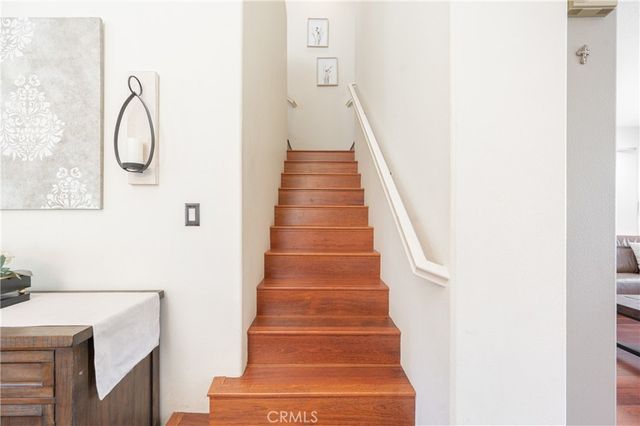 28692 Placerview, Saugus, CA 91390