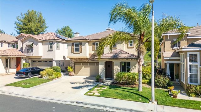 28692 Placerview, Saugus, CA 91390