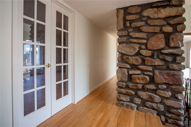 10780 South Point Lane, Dardanelle, AR 72834