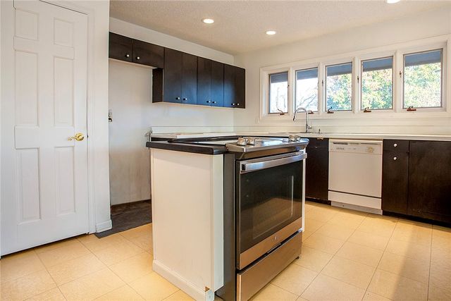 10780 South Point Lane, Dardanelle, AR 72834