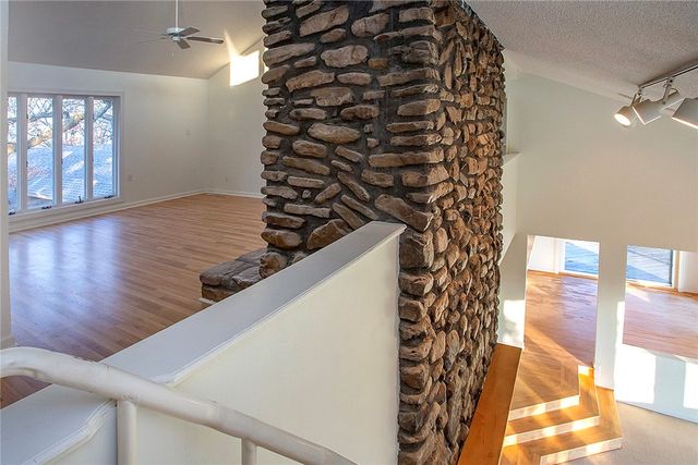 10780 South Point Lane, Dardanelle, AR 72834