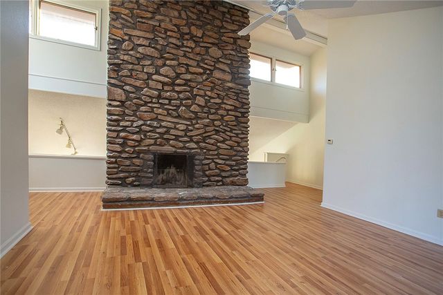 10780 South Point Lane, Dardanelle, AR 72834