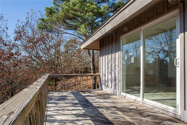 10780 South Point Lane, Dardanelle, AR 72834