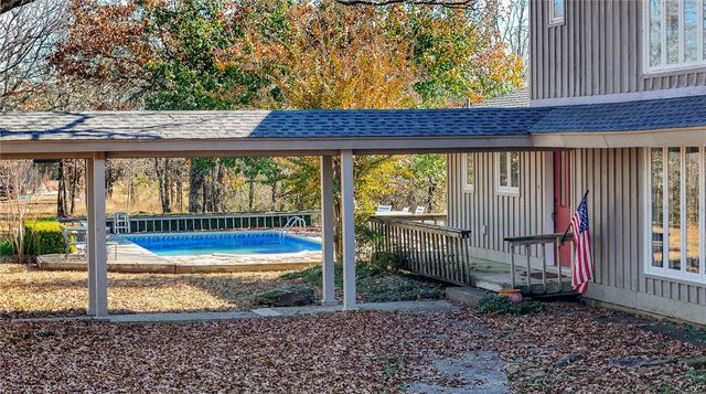 10780 South Point Lane, Dardanelle, AR 72834