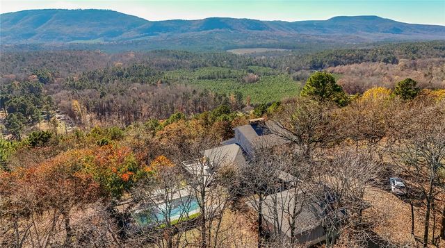 10780 South Point Lane, Dardanelle, AR 72834