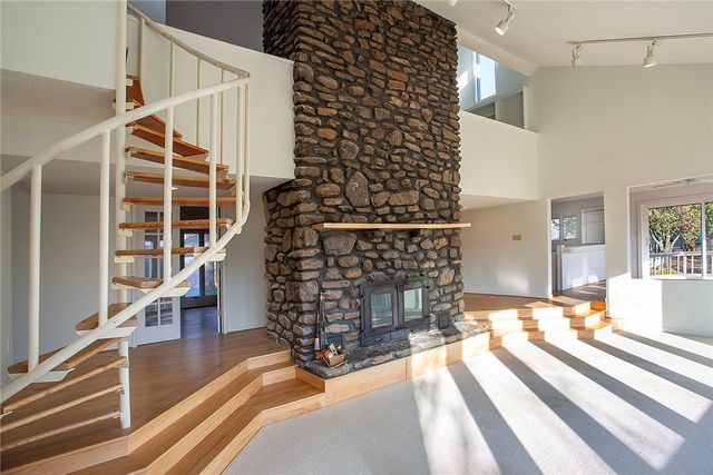 10780 South Point Lane, Dardanelle, AR 72834