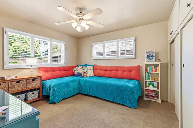 417 Little John Ln, Modesto, CA 95350