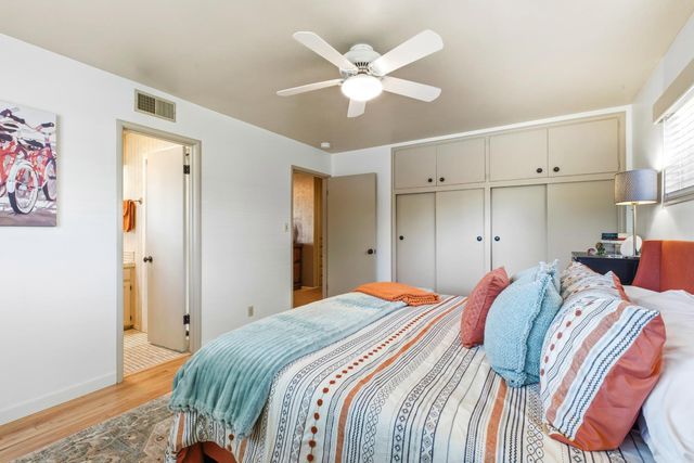 417 Little John Ln, Modesto, CA 95350