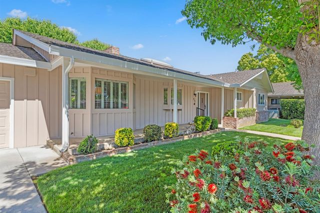 417 Little John Ln, Modesto, CA 95350