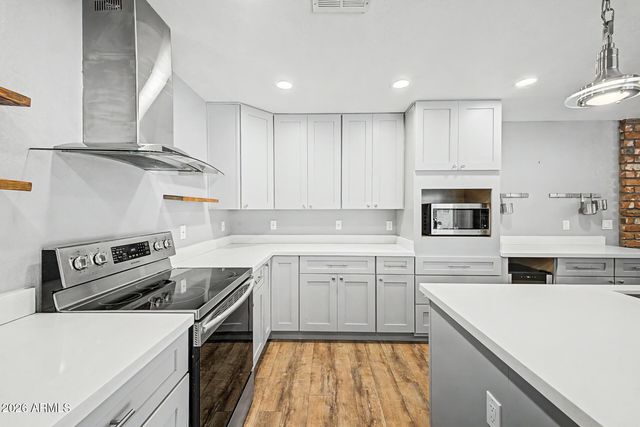 1341 E ORCHID Lane, Phoenix, AZ 85020