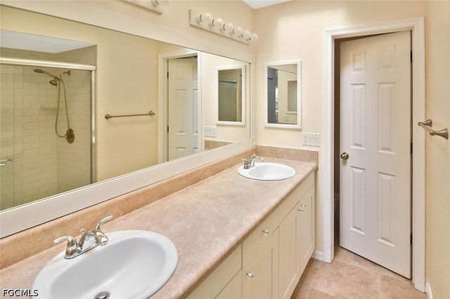 15065 Cloverdale DR, Fort Myers, FL 33919