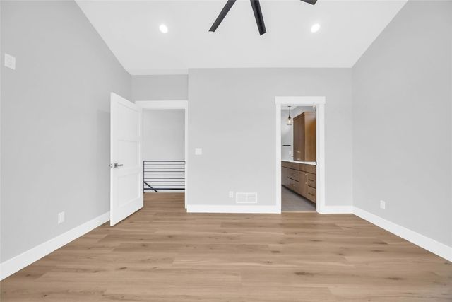 1526 Heartland Street, Fairfax, IA 52228