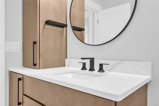 1526 Heartland Street, Fairfax, IA 52228