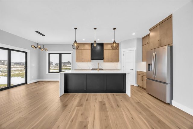 1526 Heartland Street, Fairfax, IA 52228