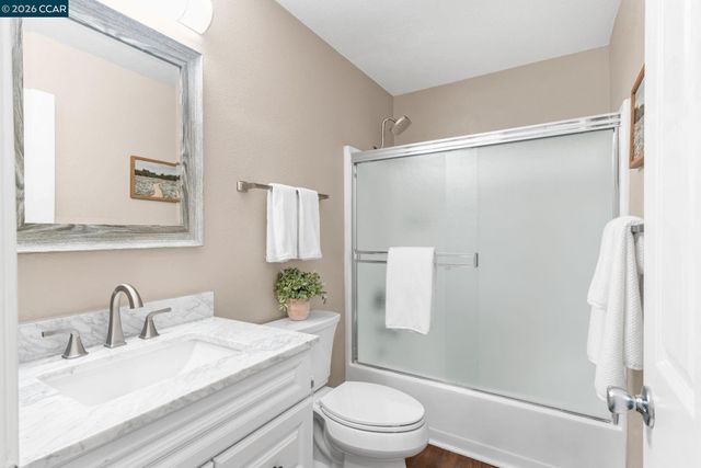 2827 Monument Blvd 21, Concord, CA 94520