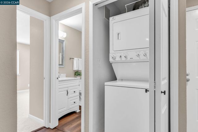 2827 Monument Blvd 21, Concord, CA 94520