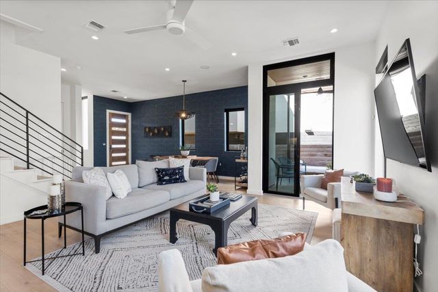 1225 Hillside Ave 4, Austin, TX 78704