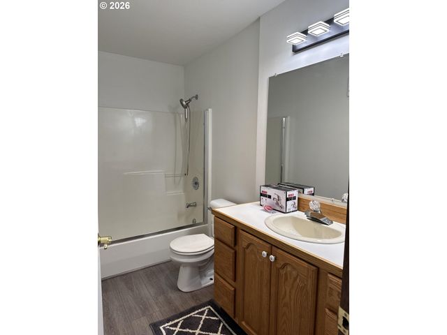 316 N HIGHWAY 101, Rockaway Beach, OR 97136