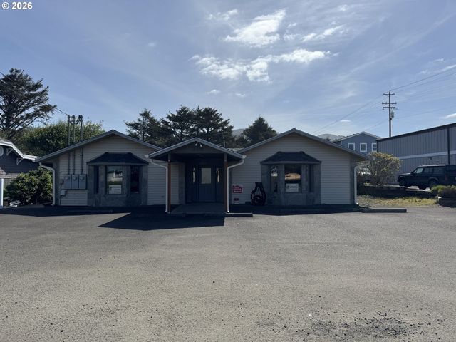 316 N HIGHWAY 101, Rockaway Beach, OR 97136