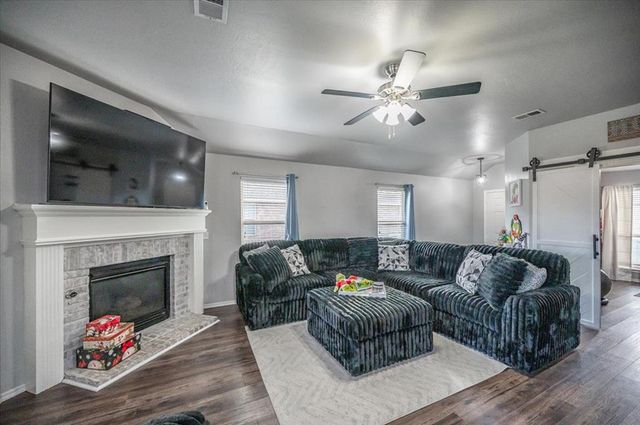 1160 Partridge Place, Choctaw, OK 73020