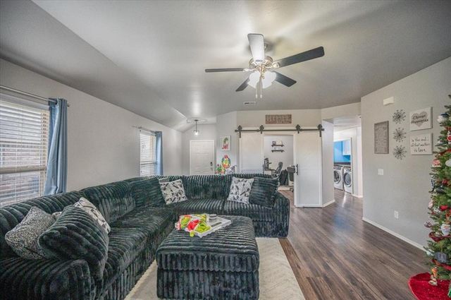 1160 Partridge Place, Choctaw, OK 73020