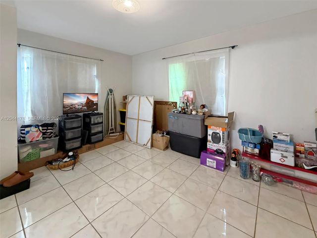 19411 SW 117th Ave, Miami, FL 33177