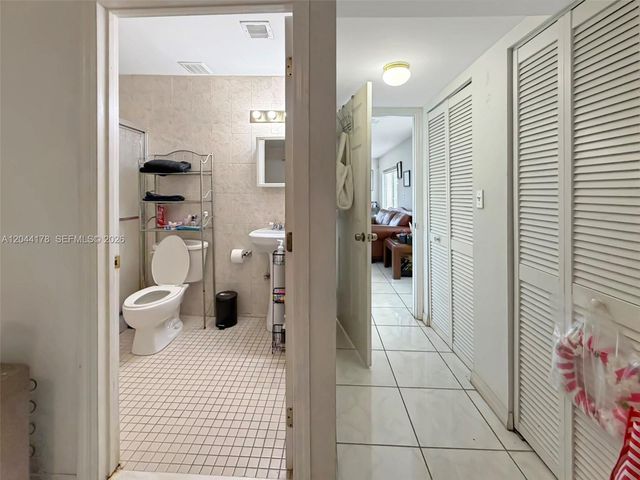19411 SW 117th Ave, Miami, FL 33177