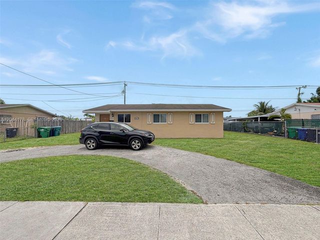 19411 SW 117th Ave, Miami, FL 33177