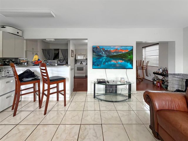 19411 SW 117th Ave, Miami, FL 33177