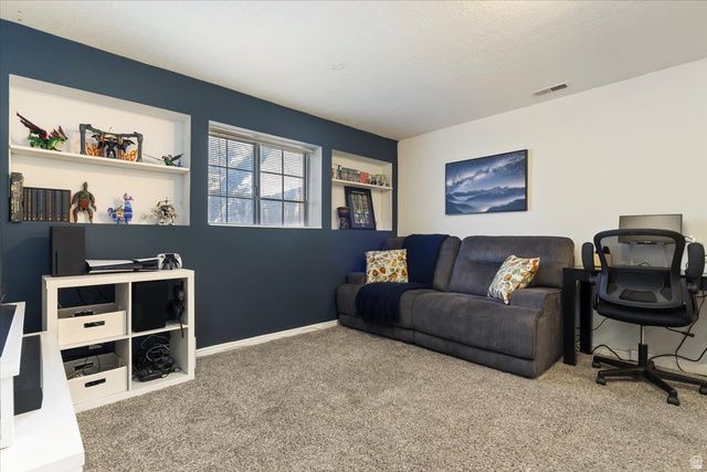 9114 S RIVER RIDGE DR, West Jordan, UT 84088