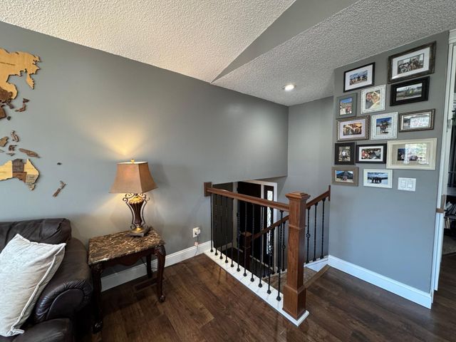 9919 129th Avenue N, Champlin, MN 55316