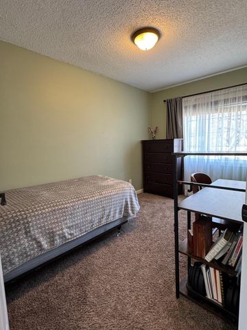 9919 129th Avenue N, Champlin, MN 55316