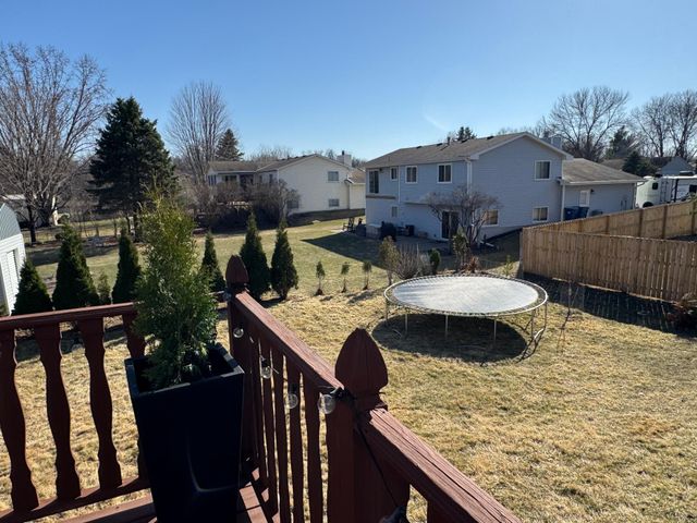 9919 129th Avenue N, Champlin, MN 55316