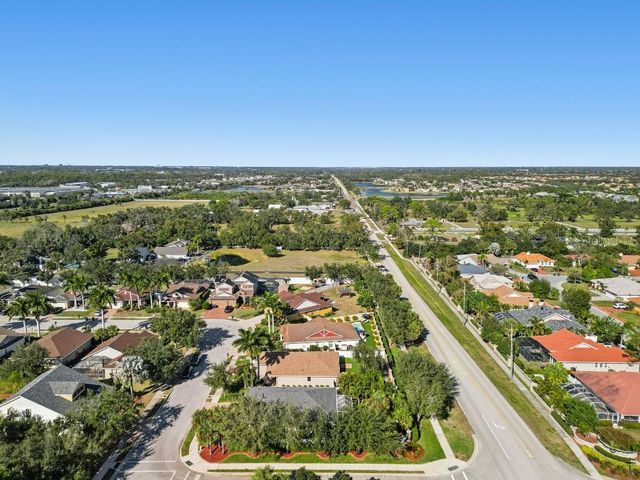 7119 35TH LANE E, Sarasota, FL 34243