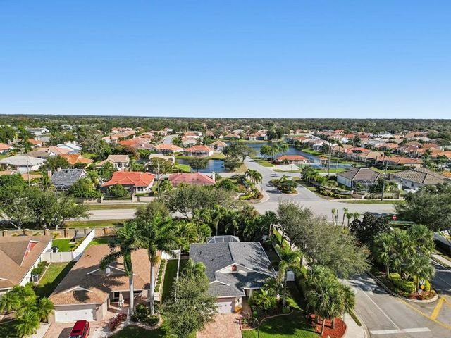 7119 35TH LANE E, Sarasota, FL 34243