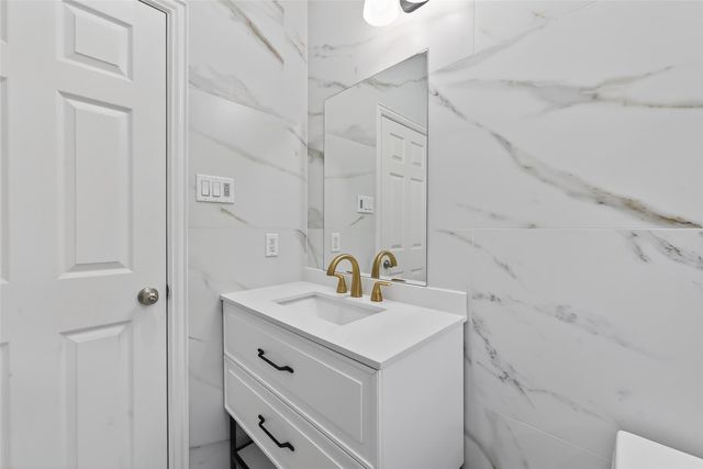 5919 Turtle Beach Lane, Houston, TX 77036