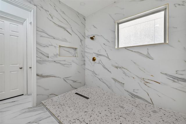 5919 Turtle Beach Lane, Houston, TX 77036