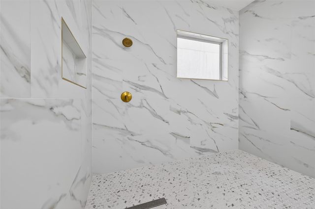 5919 Turtle Beach Lane, Houston, TX 77036