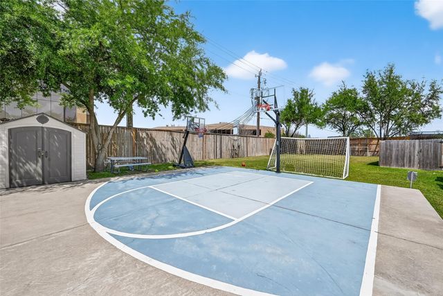 5919 Turtle Beach Lane, Houston, TX 77036