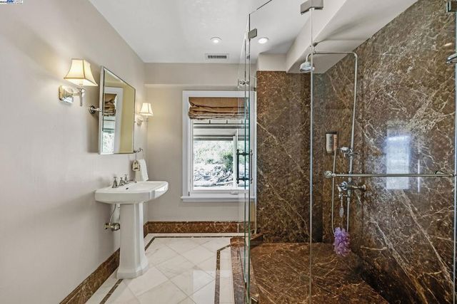 797 Las Olas Dr, Aptos, CA 95003