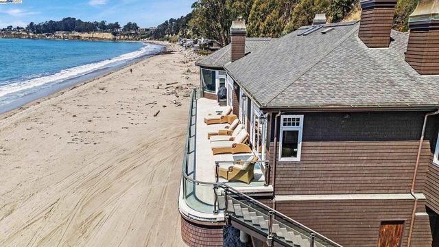 797 Las Olas Dr, Aptos, CA 95003