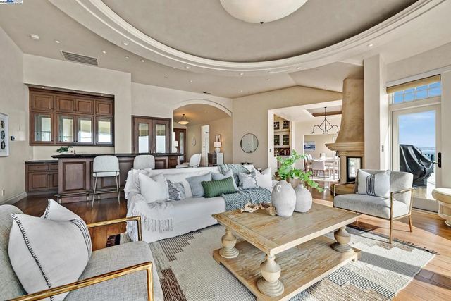 797 Las Olas Dr, Aptos, CA 95003