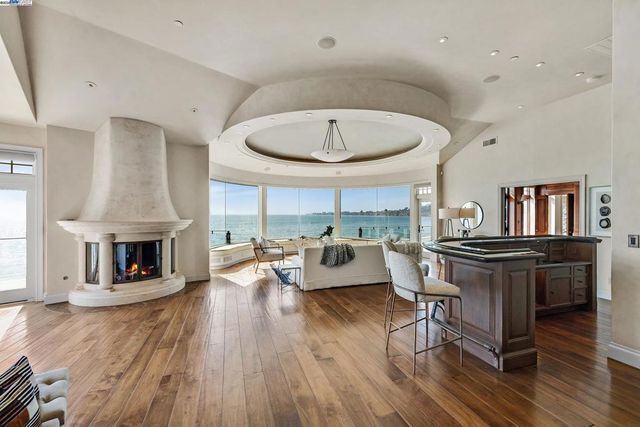 797 Las Olas Dr, Aptos, CA 95003