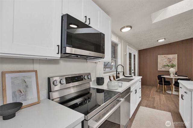 813 Nisqually Park Drive SE, Olympia, WA 98513