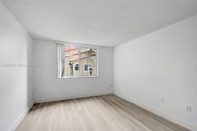 7808 Sonoma Springs Cir 204, Lake Worth, FL 33463