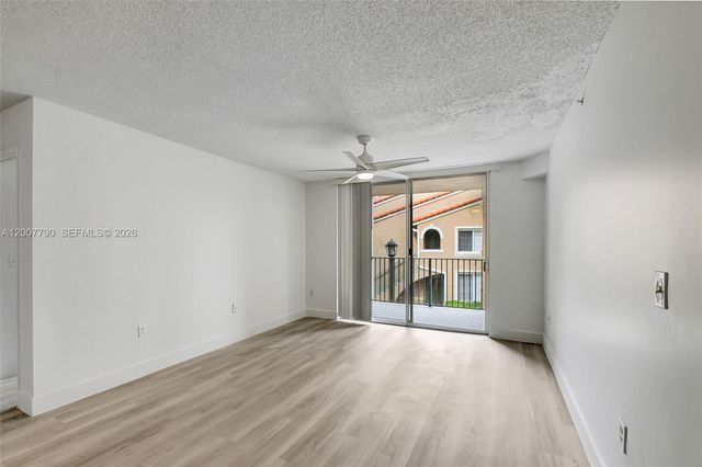 7808 Sonoma Springs Cir 204, Lake Worth, FL 33463