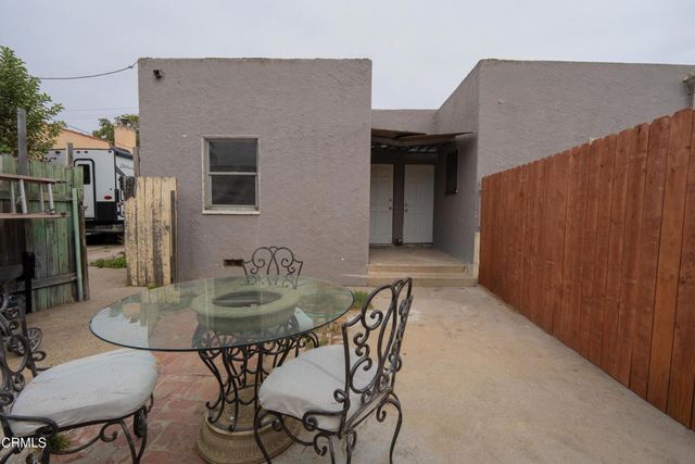 557 561 N North Olive Street Street, Ventura, CA 93001