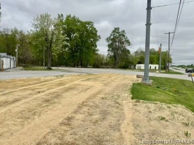 5801 E Highway 62, Jeffersonville, IN 47130